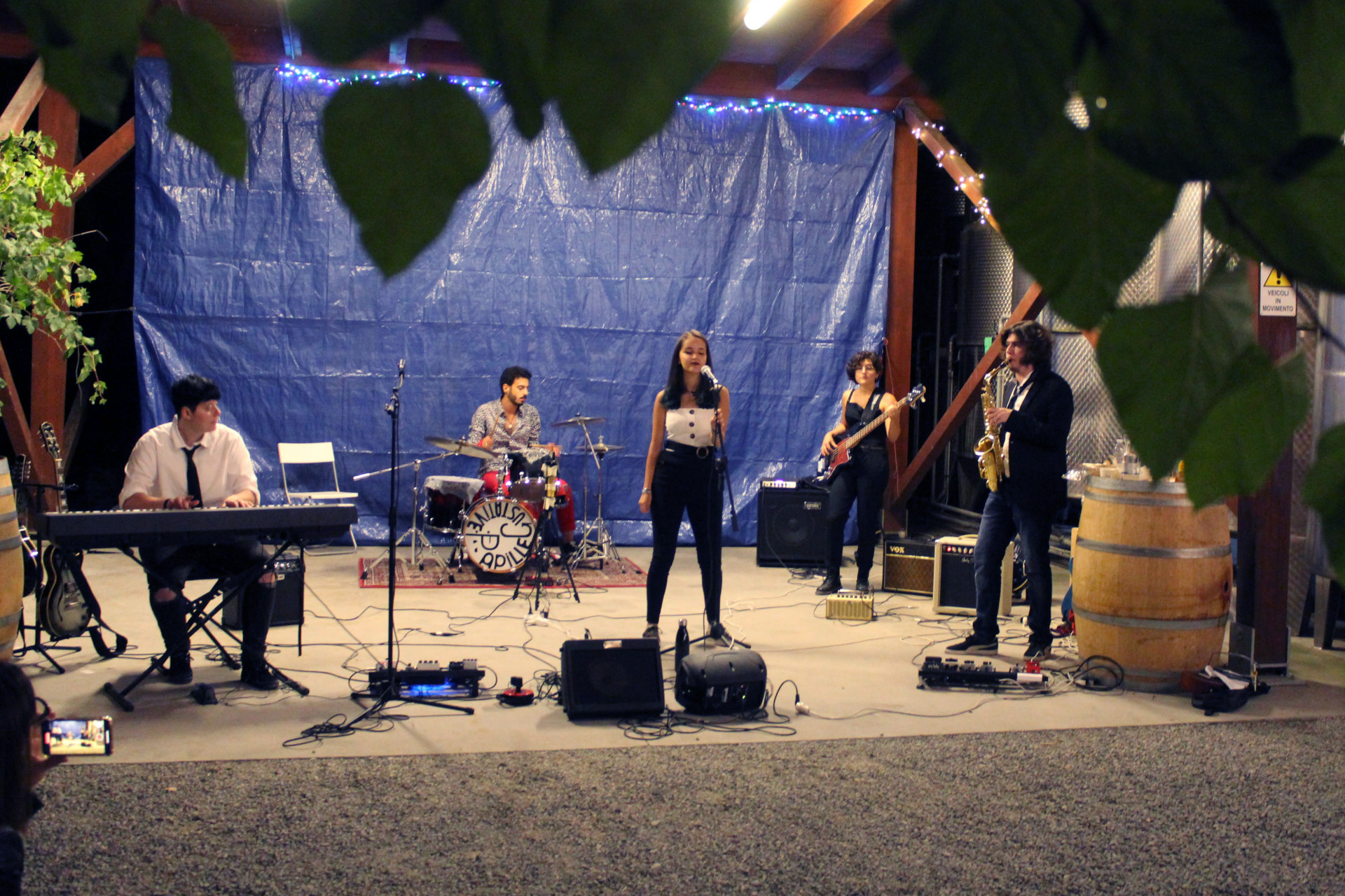 :Papille Gustative live at Lucrezia, band playing