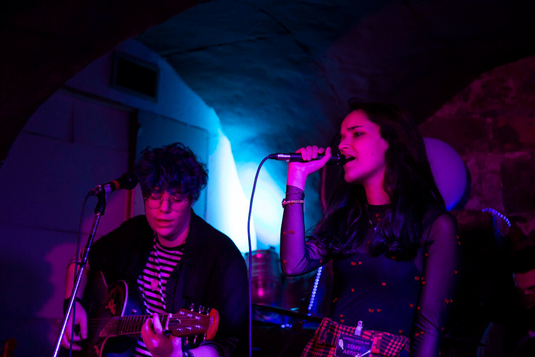 :Papille Gustative live in Canelli, zanna playing drums